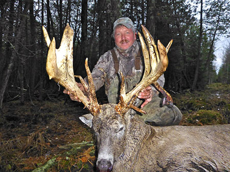 A Louisiana Hunter Tagged This 174-Inch Buck on Just Six Acres Outdoor Life